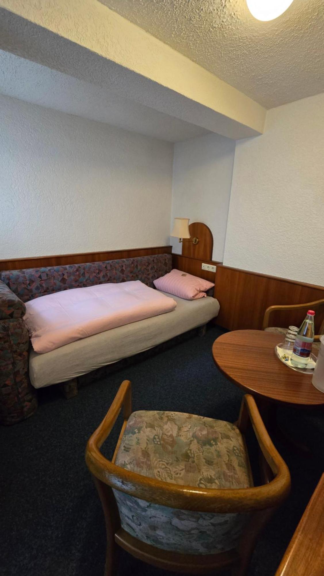 Hotel Morgensonne ออกุสตุสบวร์ก ภายนอก รูปภาพ