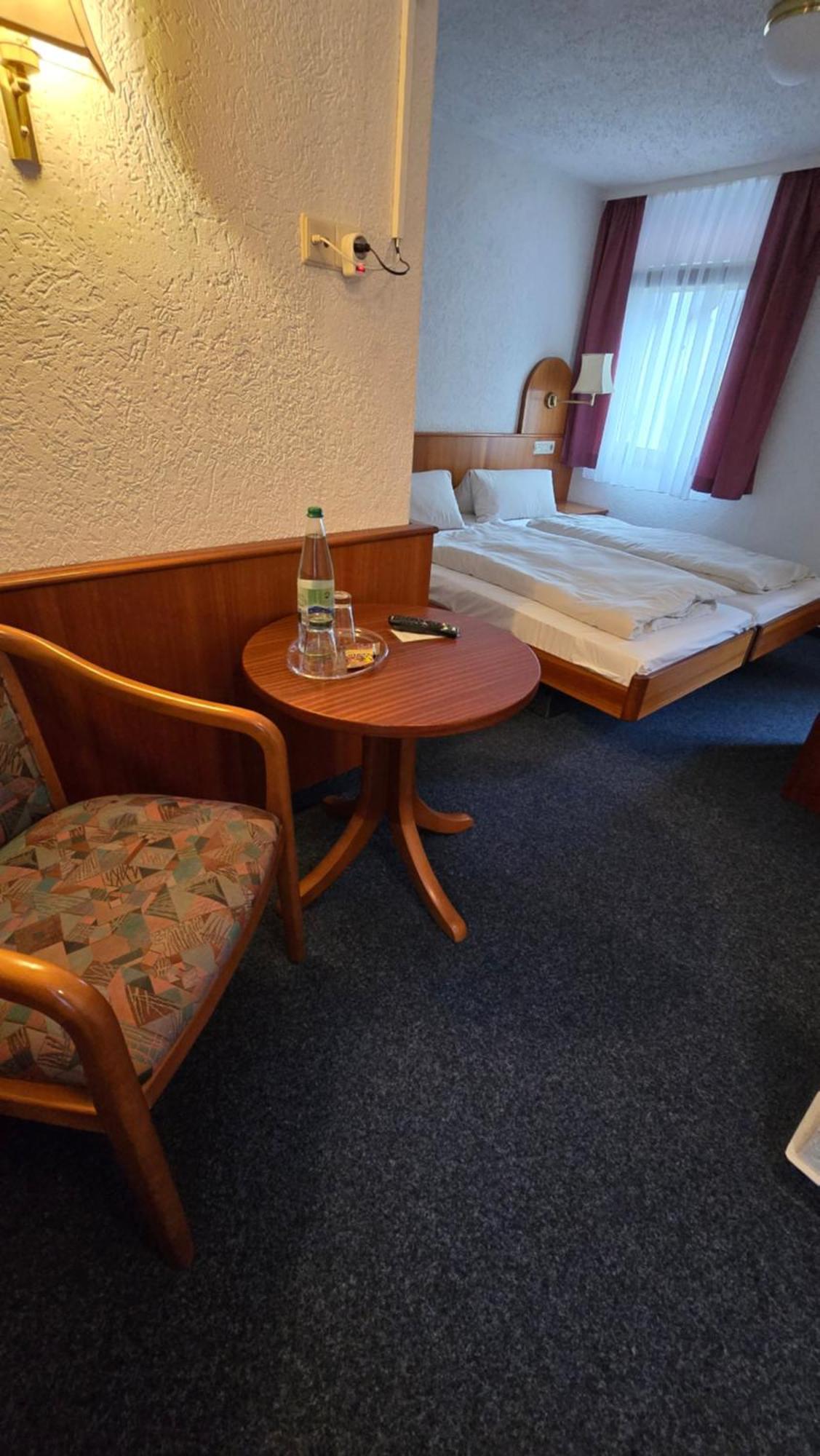 Hotel Morgensonne ออกุสตุสบวร์ก ภายนอก รูปภาพ